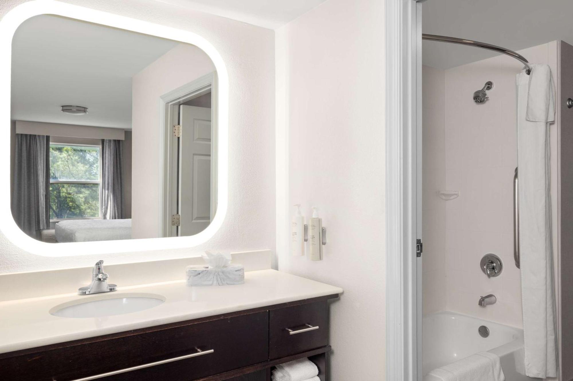 Homewood Suites By Hilton Atlanta-Alpharetta Bagian luar foto